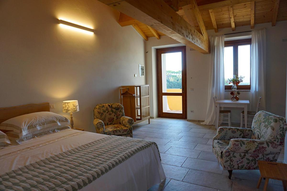 Agriturismo Cheloni Guasticce Экстерьер фото