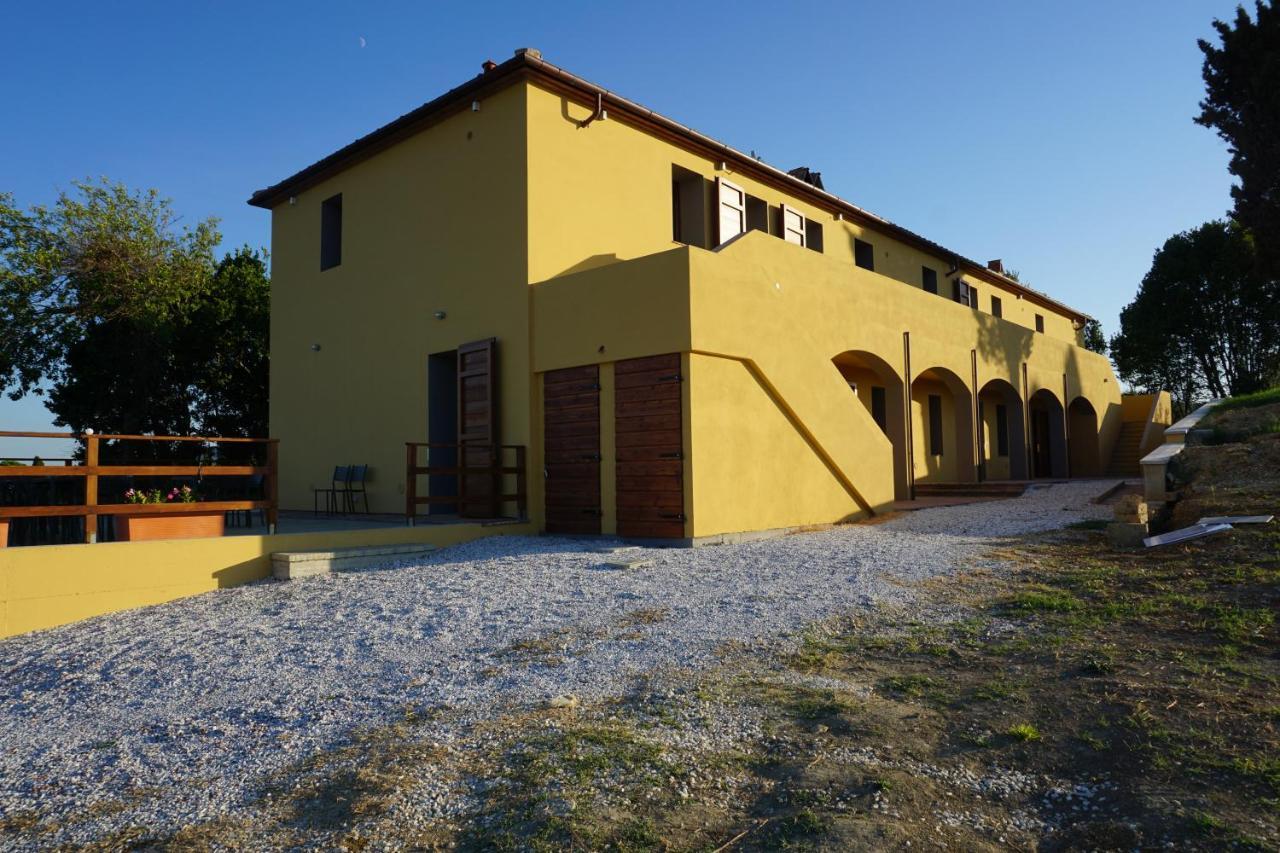 Agriturismo Cheloni Guasticce Экстерьер фото