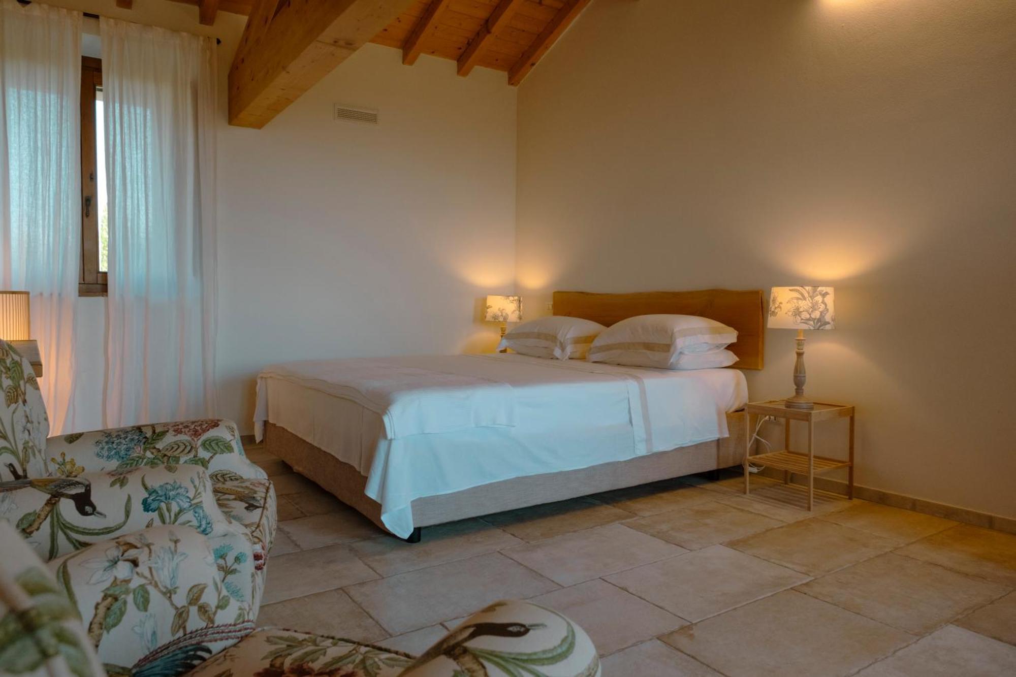 Agriturismo Cheloni Guasticce Экстерьер фото